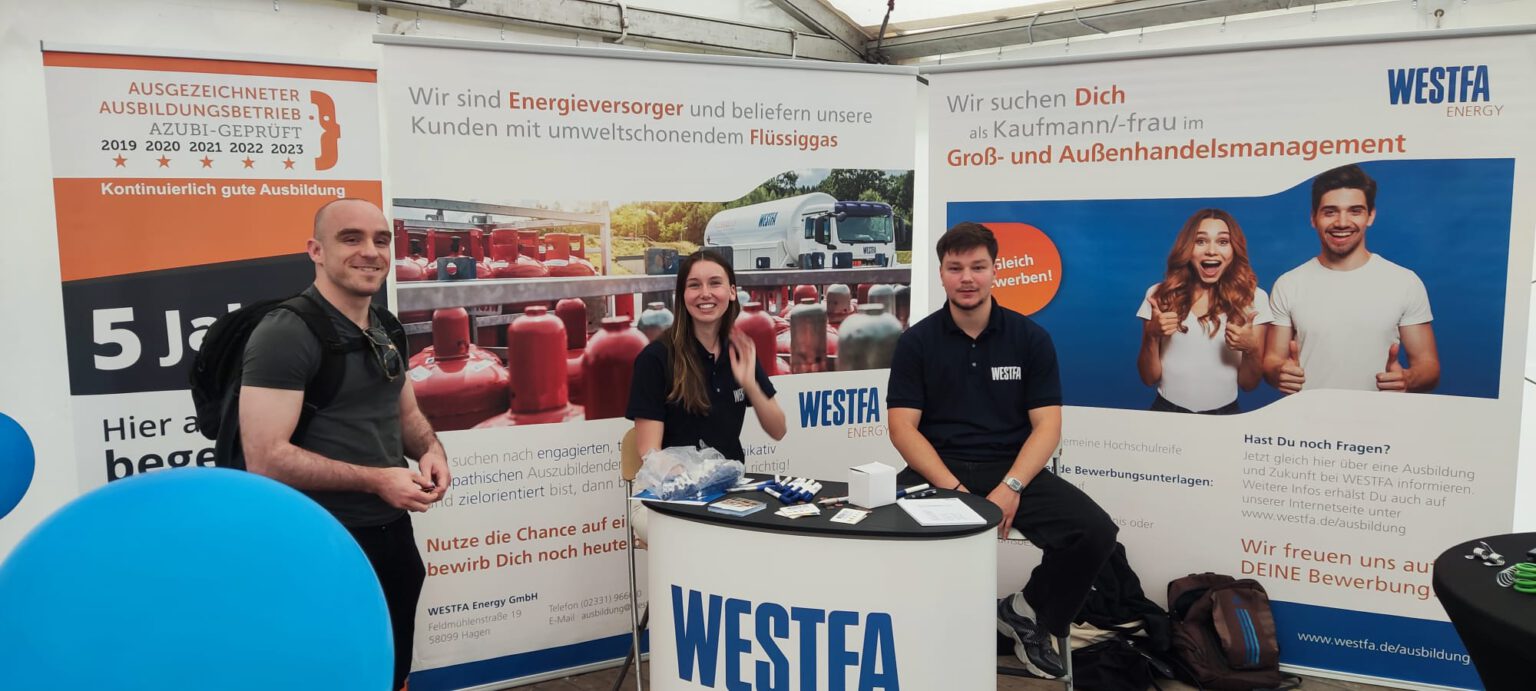 Ausbildungsmesse in Hagen: Eine Brücke in die Zukunft - Gymnasium ...